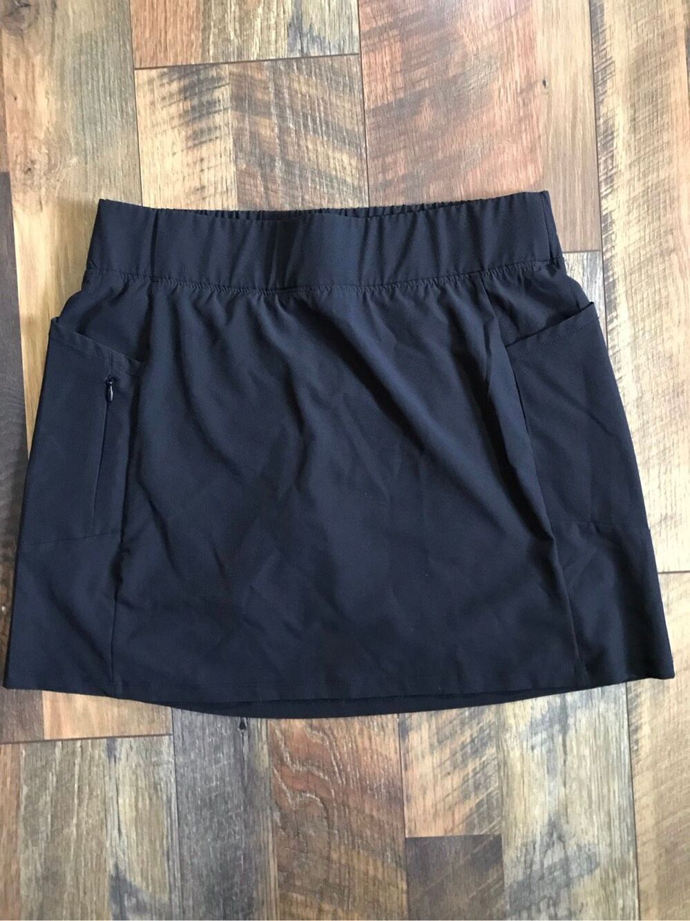 RBX black skort skirt shorts Size Medium tennis pickleball Golf phone pocket